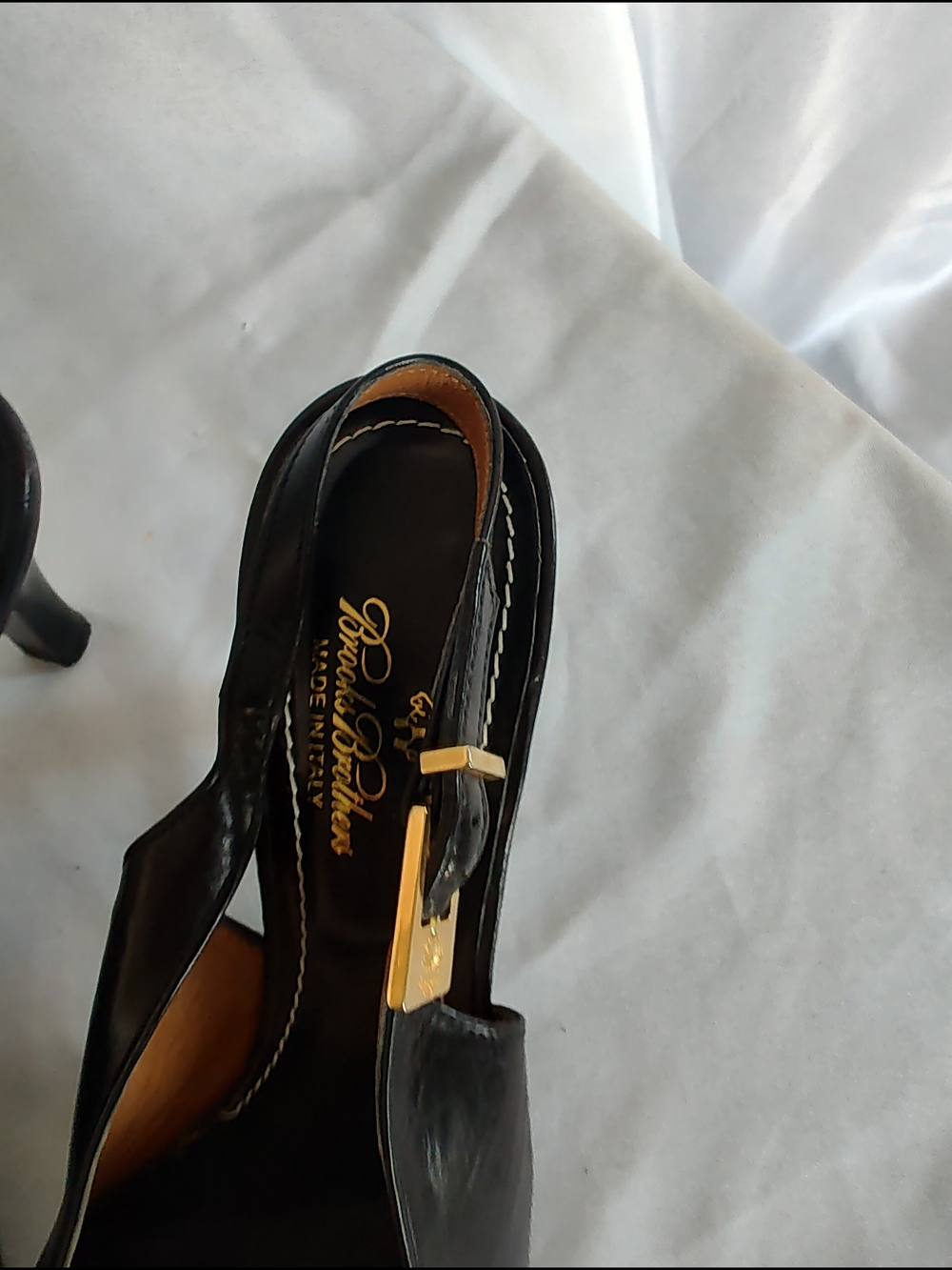 Elegant Black Leather Slingback Heels with Gold Buckle Accent - Picture 7 of 10